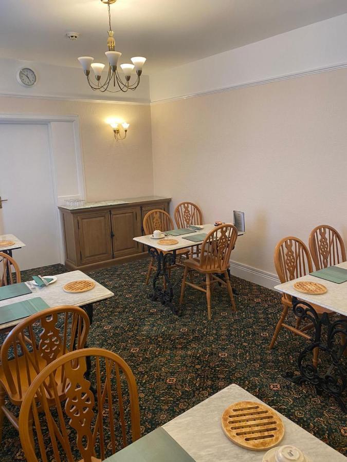 Landguard Lodge Guest House Shipley  Dış mekan fotoğraf